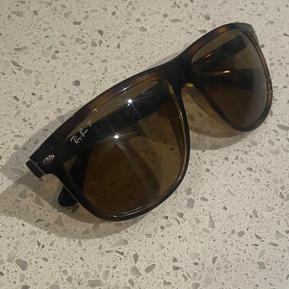 Ray-Ban Tortoise Shell Sunglasses - Picture 1 of 13